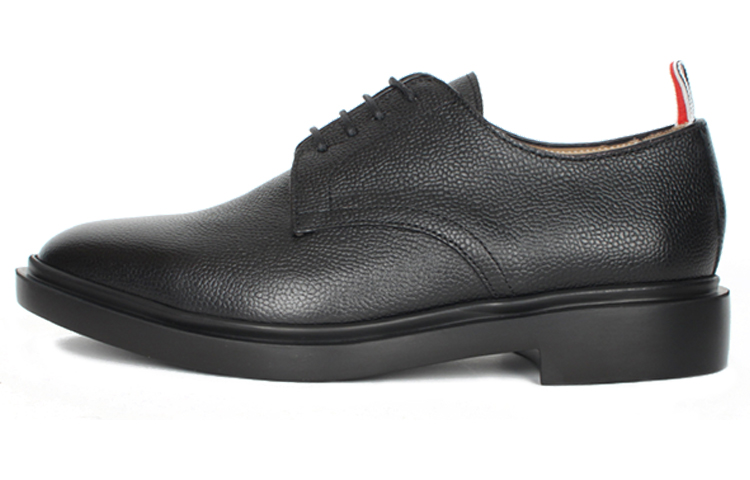 THOM BROWNE · Мужская повседневная обувь, черная
THOM BROWNE · Мужская повседневная обувь, черная