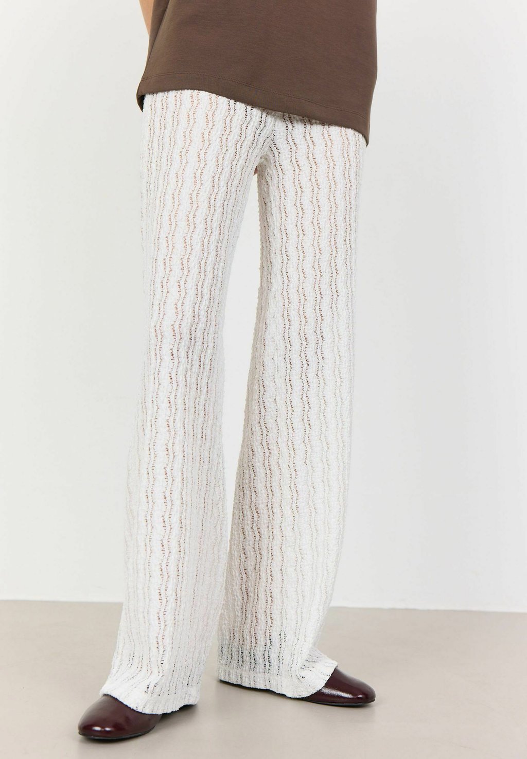 Брюки LR-LAICA 3 Levete Room, белый
Брюки LR-LAICA 3 Levete Room, белый