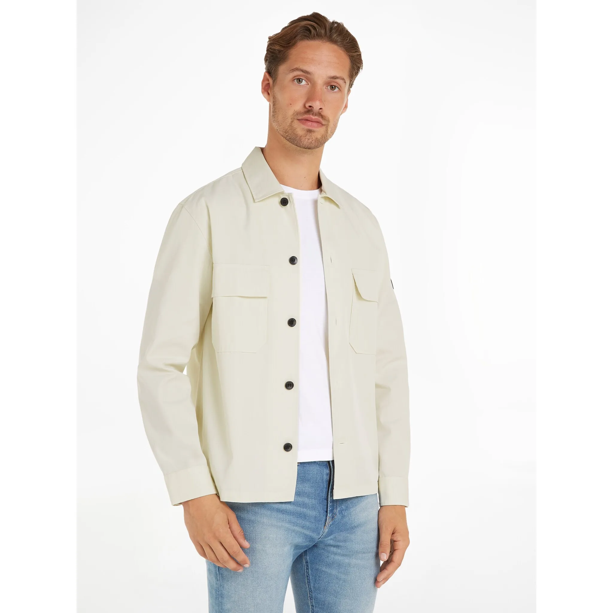 Рубашка Calvin Klein с длинными рукавами "COTTON NYLON OVERSHIRT", с накладными нагрудными карманами, цвет Icicle
Рубашка Calvin Klein с длинными рукавами "COTTON NYLON OVERSHIRT", с накладными нагрудными карманами, цвет Icicle