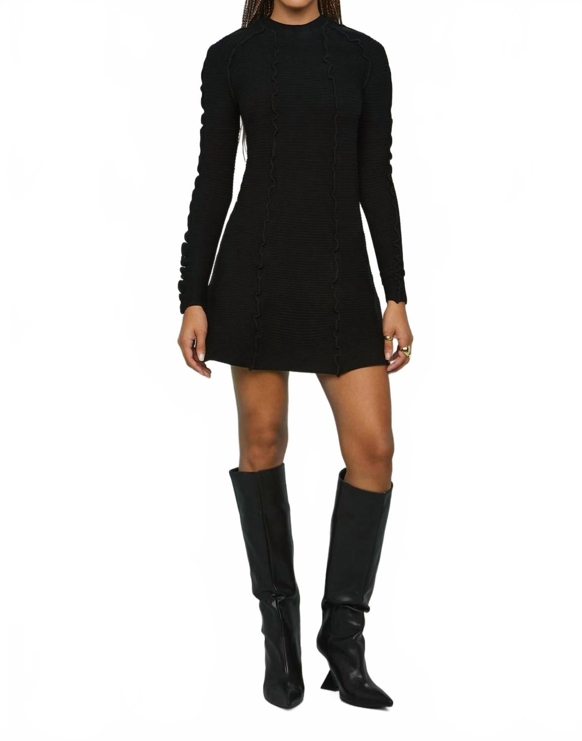 Платье Walker Lettuce Edge черного цвета Amur, черный
Платье Walker Lettuce Edge черного цвета Amur, черный