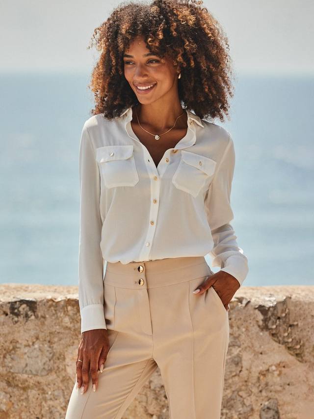 Рубашка с длинным рукавом и акцентом на плечах Sosandar, White
Рубашка с длинным рукавом и акцентом на плечах Sosandar, White