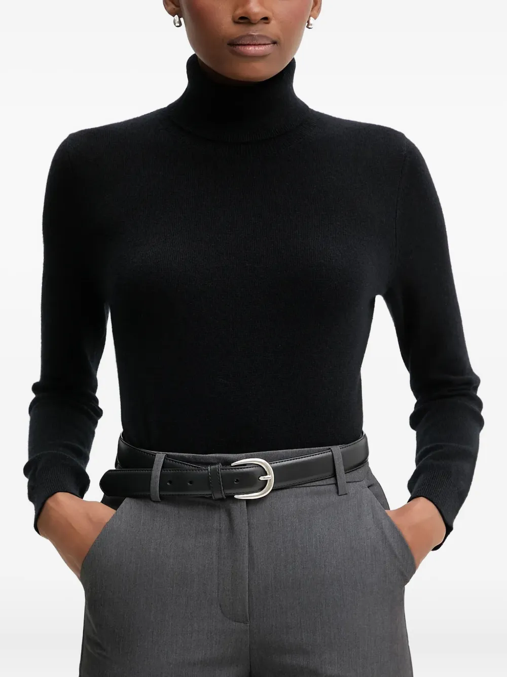 Вязаное изделие с капюшоном и утеплителем Benetton, черный
Вязаное изделие с капюшоном и утеплителем Benetton, черный