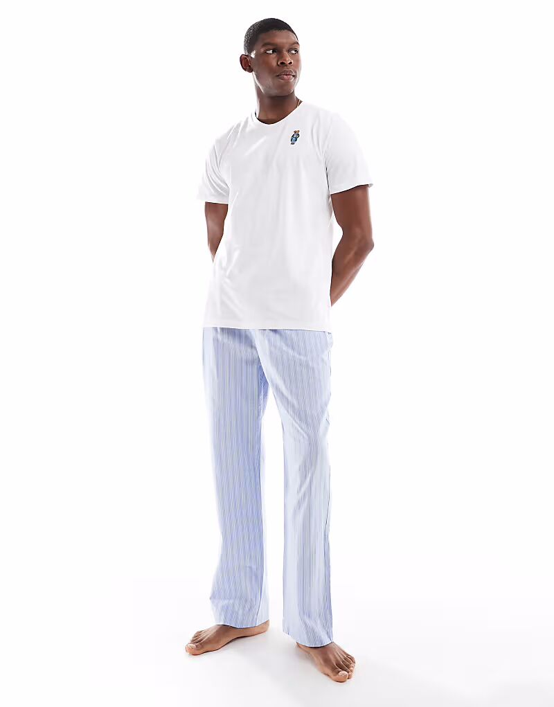 Комплект для отдыха Polo Ralph Lauren в бело-синем цвете
Комплект для отдыха Polo Ralph Lauren в бело-синем цвете