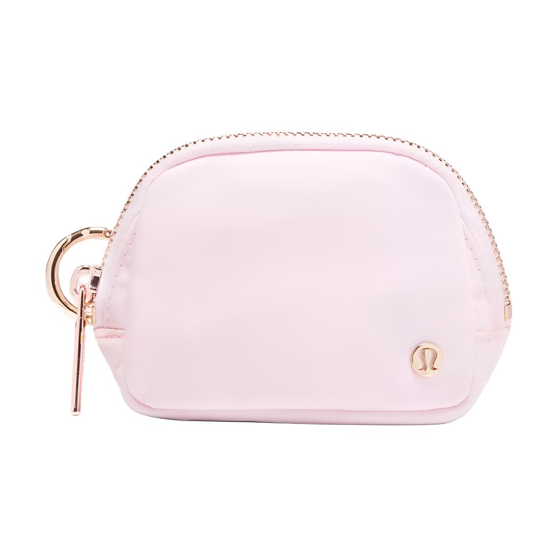 Кошелек для монет Everywhere Nylon Regular Unisex Lululemon, светло-розовый
Кошелек для монет Everywhere Nylon Regular Unisex Lululemon, светло-розовый