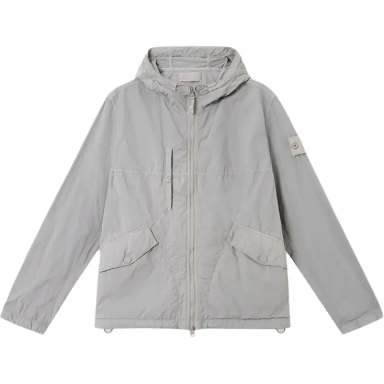 Куртка с капюшоном Stone Island, серый белый
Куртка с капюшоном Stone Island, серый белый