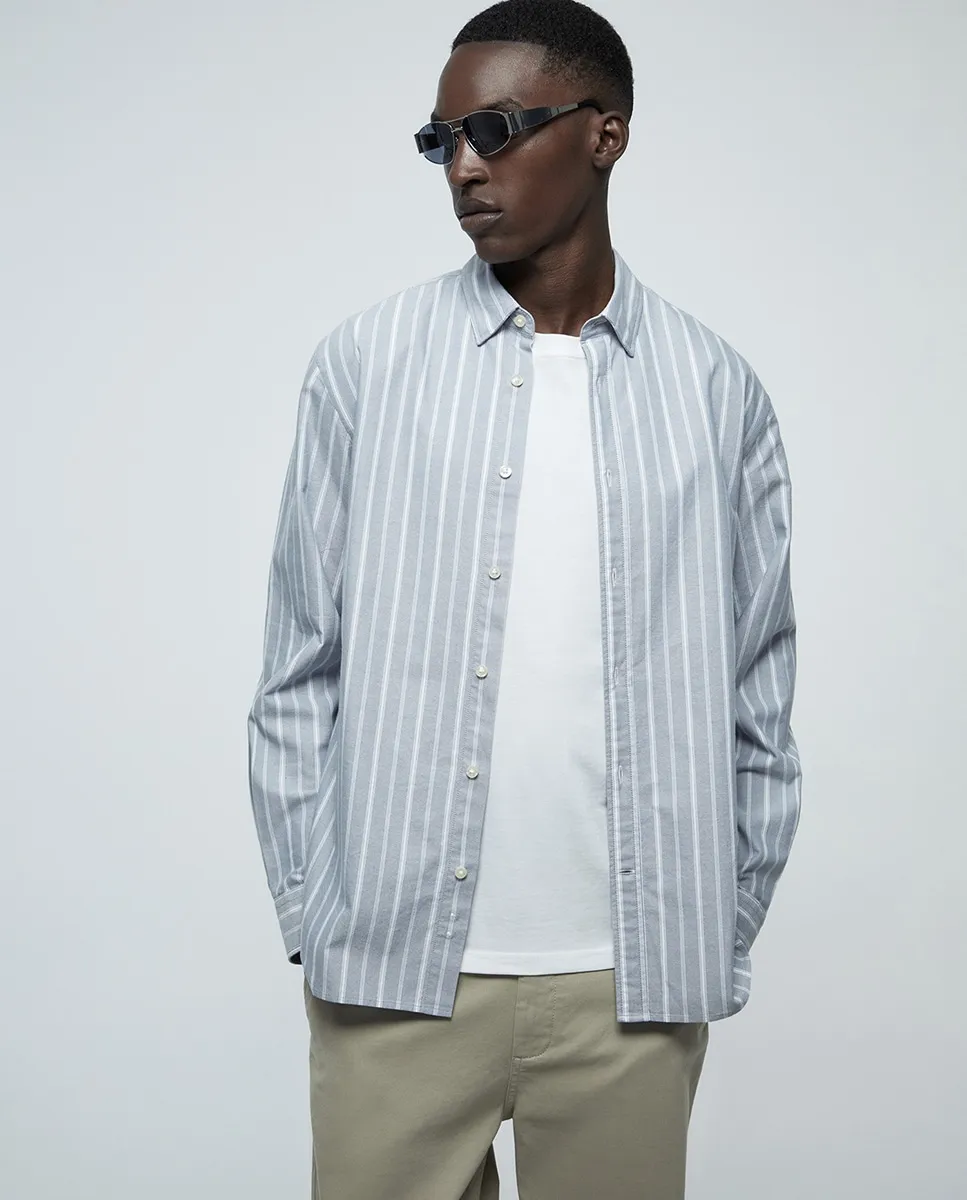 Оксфордская рубашка в полоску Sfera, синий 
Оксфордская рубашка в полоску Sfera, синий