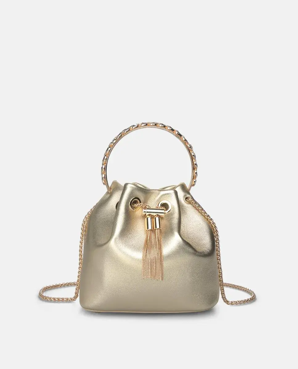 Сумка через плечо с подвесным декором, регулируемой застежкой и металлической цепочкой-ручкой Alma En Pena, золотой
Сумка через плечо с подвесным декором, регулируемой застежкой и металлической цепочкой-ручкой Alma En Pena, золотой