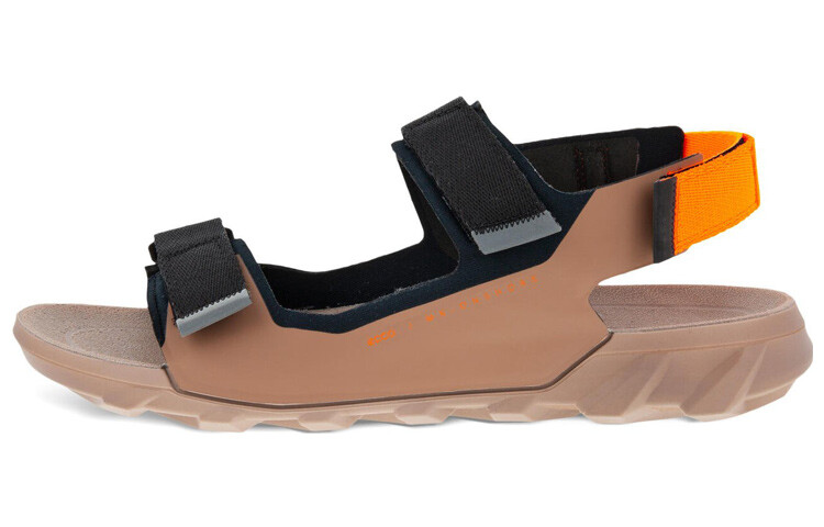 Горка для мужчин оранжевого цвета Ecco
Горка для мужчин оранжевого цвета Ecco