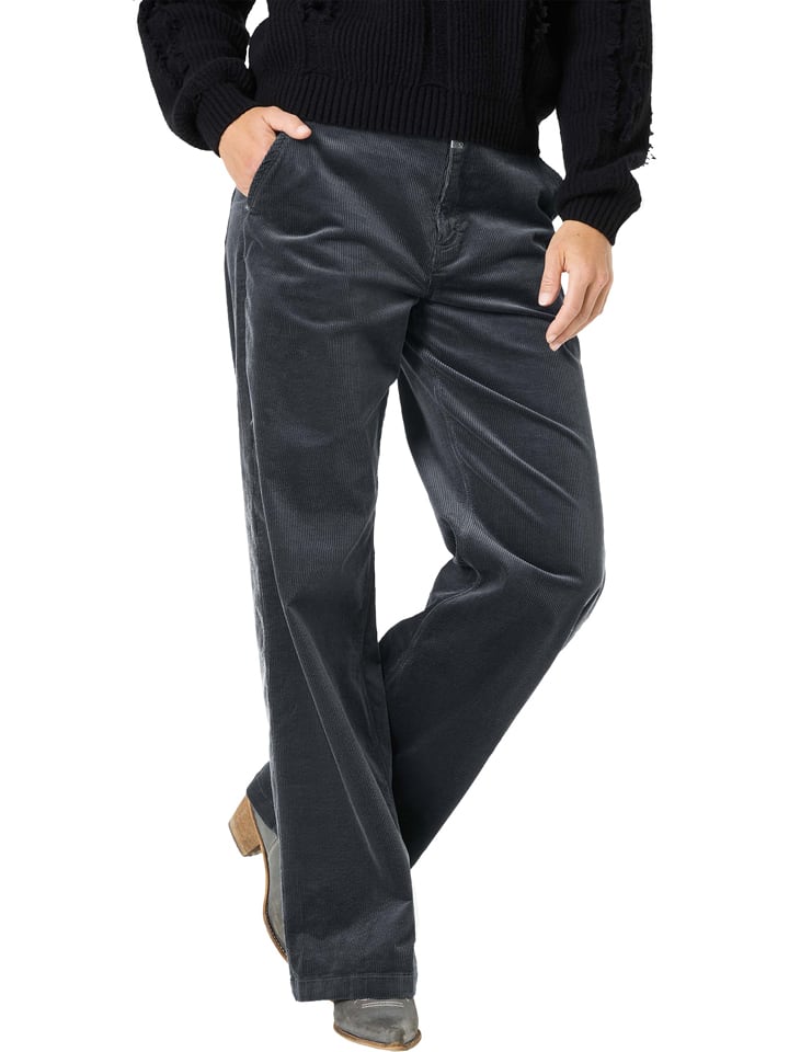 Timezone Вельветовые брюки черного цвета
Timezone Вельветовые брюки черного цвета