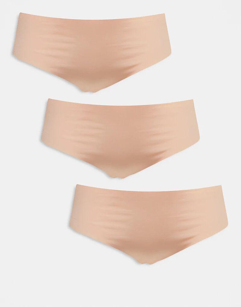 Набор из 3 трусиков-бразильских трусиков ASOS DESIGN Curve без VPL с кружевом, бежевого цвета Asos Curve
Набор из 3 трусиков-бразильских трусиков ASOS DESIGN Curve без VPL с кружевом, бежевого цвета Asos Curve