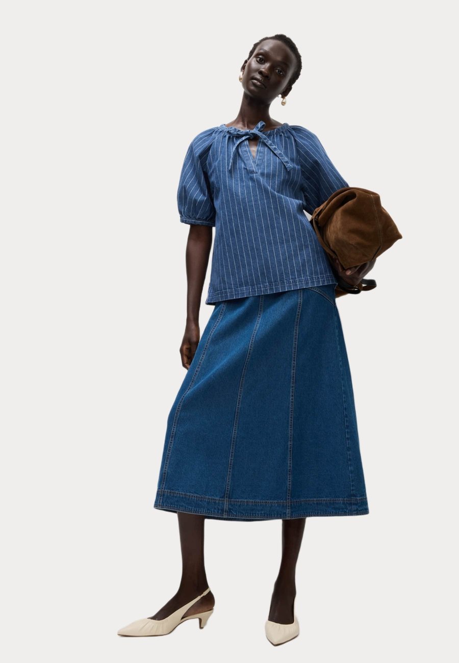 Блуза Marks & Spencer Blouse, Dark Blue Denim/Dark Blue
Блуза Marks & Spencer Blouse, Dark Blue Denim/Dark Blue