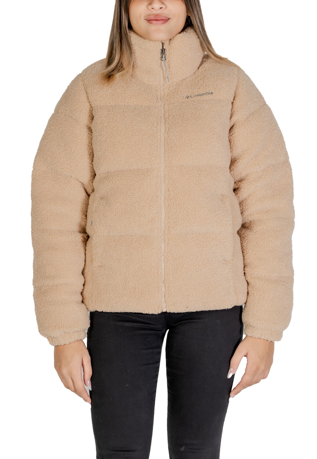 Пуховик Columbia зимний, бежевый
Пуховик Columbia зимний, бежевый