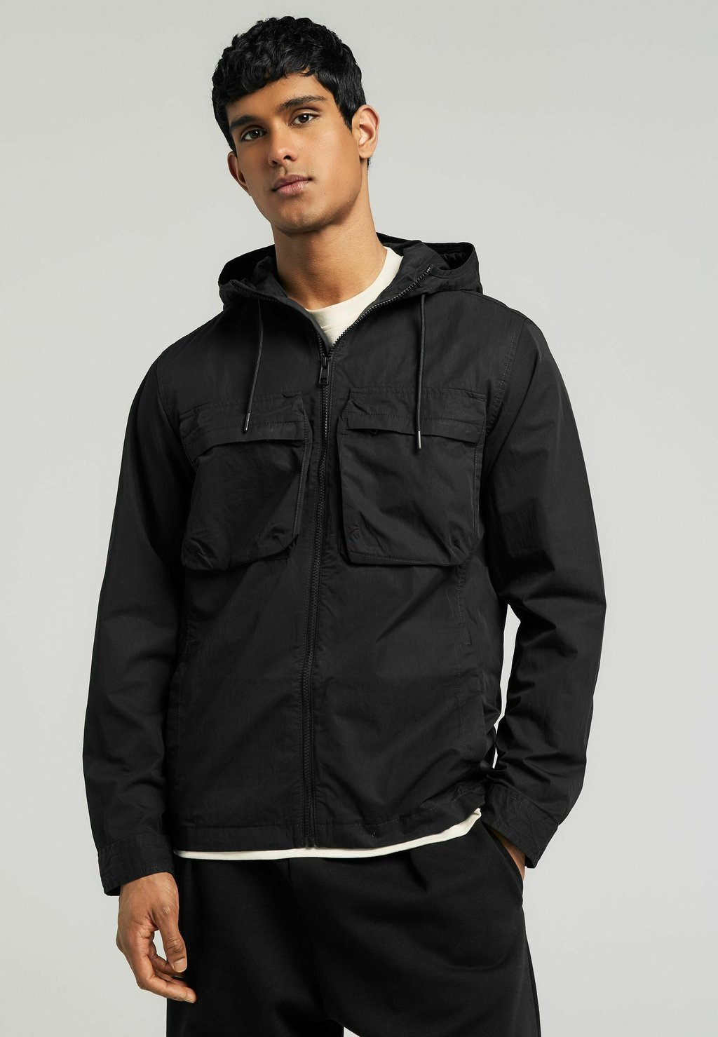 Легкая куртка REGULAR FIT Next, черный
Легкая куртка REGULAR FIT Next, черный