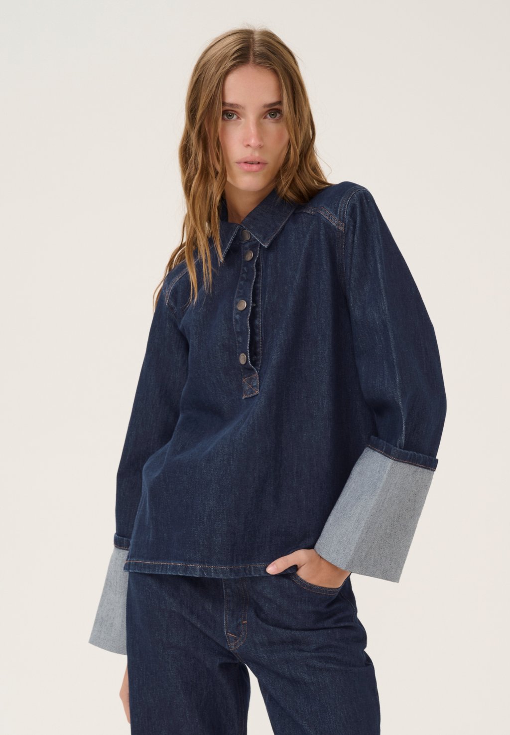 Блуза My Essential Wardrobe, темно-синий
Блуза My Essential Wardrobe, темно-синий