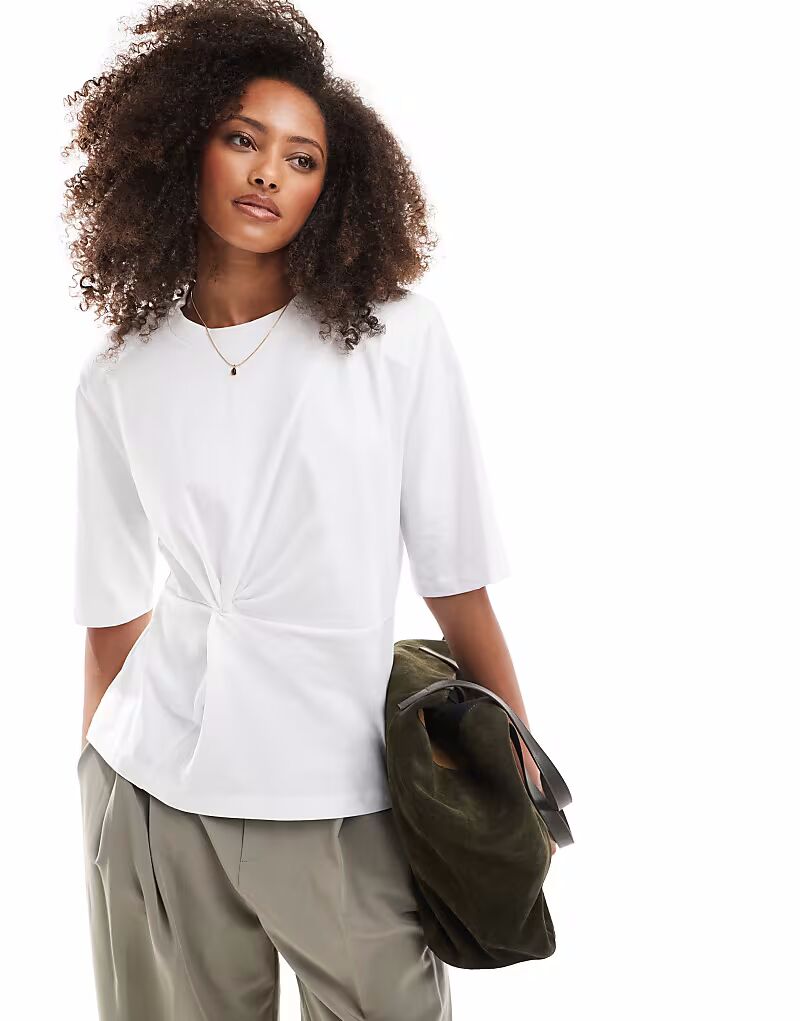 Футболка свободного кроя с перекрученными деталями и подплечниками белого цвета Asos Design, Белый, Футболка свободного кроя с перекрученными деталями и подплечниками белого цвета Asos Design
Футболка свободного кроя с перекрученными деталями и подплечниками белого цвета Asos Design, Белый, Футболка свободного кроя с перекрученными деталями и подплечниками белого цвета Asos Design