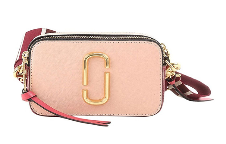 MARC JACOBS Сумка через плечо
MARC JACOBS Сумка через плечо