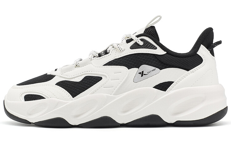 Кроссовки для скейтбординга Undercurrent 2.0 мужские с низким верхом белого/черного цвета Xtep, Черный, Кроссовки для скейтбординга Undercurrent 2.0 мужские с низким верхом белого/черного цвета Xtep 
Кроссовки для скейтбординга Undercurrent 2.0 мужские с низким верхом белого/черного цвета Xtep, Черный, Кроссовки для скейтбординга Undercurrent 2.0 мужские с низким верхом белого/черного цвета Xtep