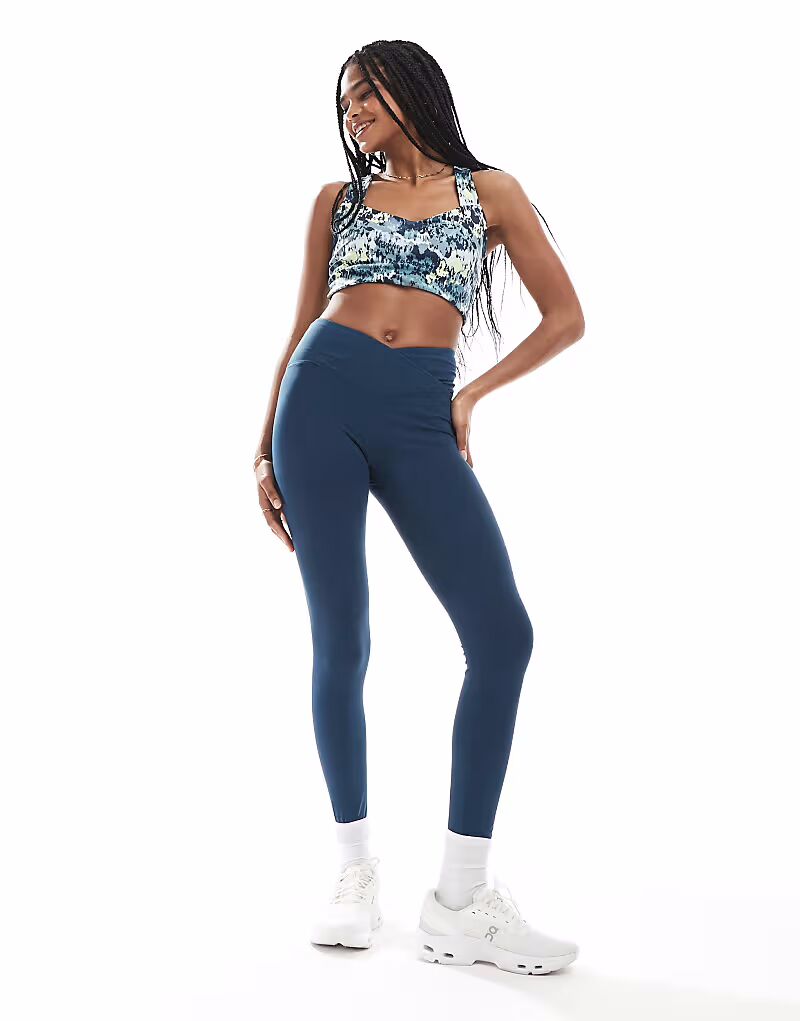 Леггинсы женские Dare 2b Revived II синего цвета
Леггинсы женские Dare 2b Revived II синего цвета