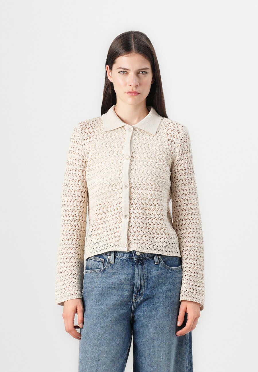 Кардиган ONLY ONLLULI STRUCTURE BUTTON, Pumice Stone/Beige
Кардиган ONLY ONLLULI STRUCTURE BUTTON, Pumice Stone/Beige