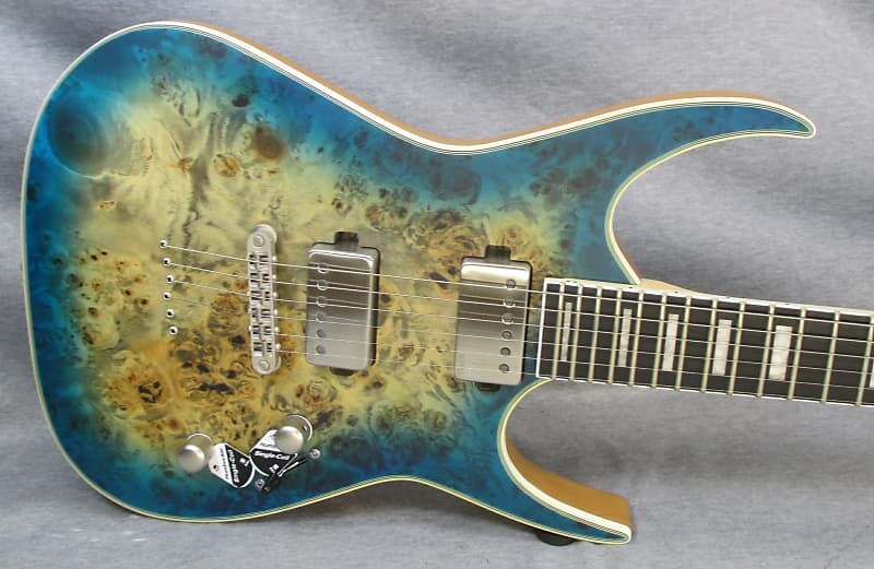Электрогитара Dean Exile Select Burled Poplar Satin Turquoise Burst
Электрогитара Dean Exile Select Burled Poplar Satin Turquoise Burst