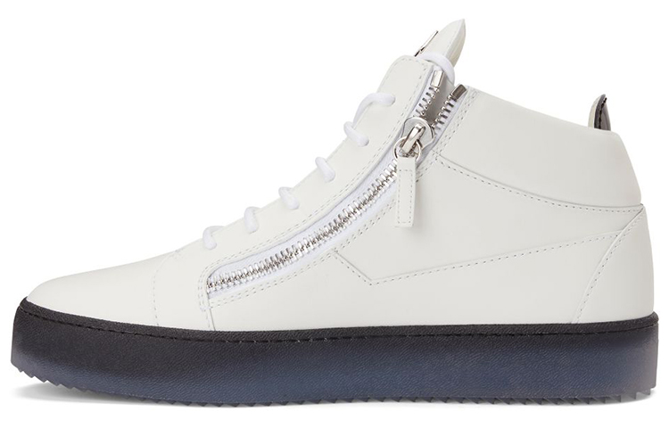 Giuseppe Zanotti Кроссовки Kriss Low Top из кожи
Giuseppe Zanotti Кроссовки Kriss Low Top из кожи