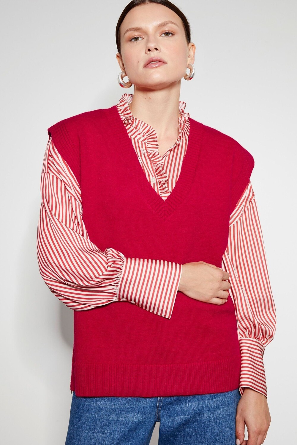 Трикотажный джемпер Zuri с молнией Monsoon, красный
Трикотажный джемпер Zuri с молнией Monsoon, красный