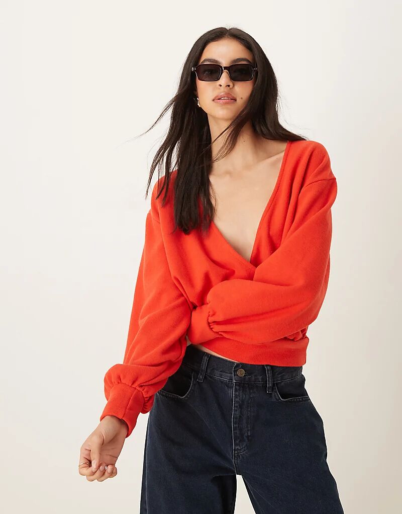 Супермягкий топ с рукавами-фонариками ASOS DESIGN красного цвета
Супермягкий топ с рукавами-фонариками ASOS DESIGN красного цвета