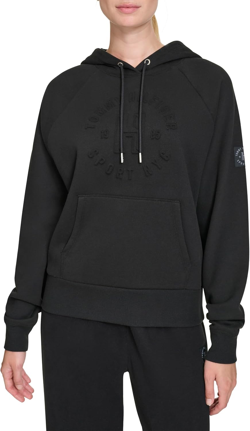 Женская толстовка с капюшоном и тисненым логотипом Tommy Hilfiger свободного кроя, Black
Женская толстовка с капюшоном и тисненым логотипом Tommy Hilfiger свободного кроя, Black