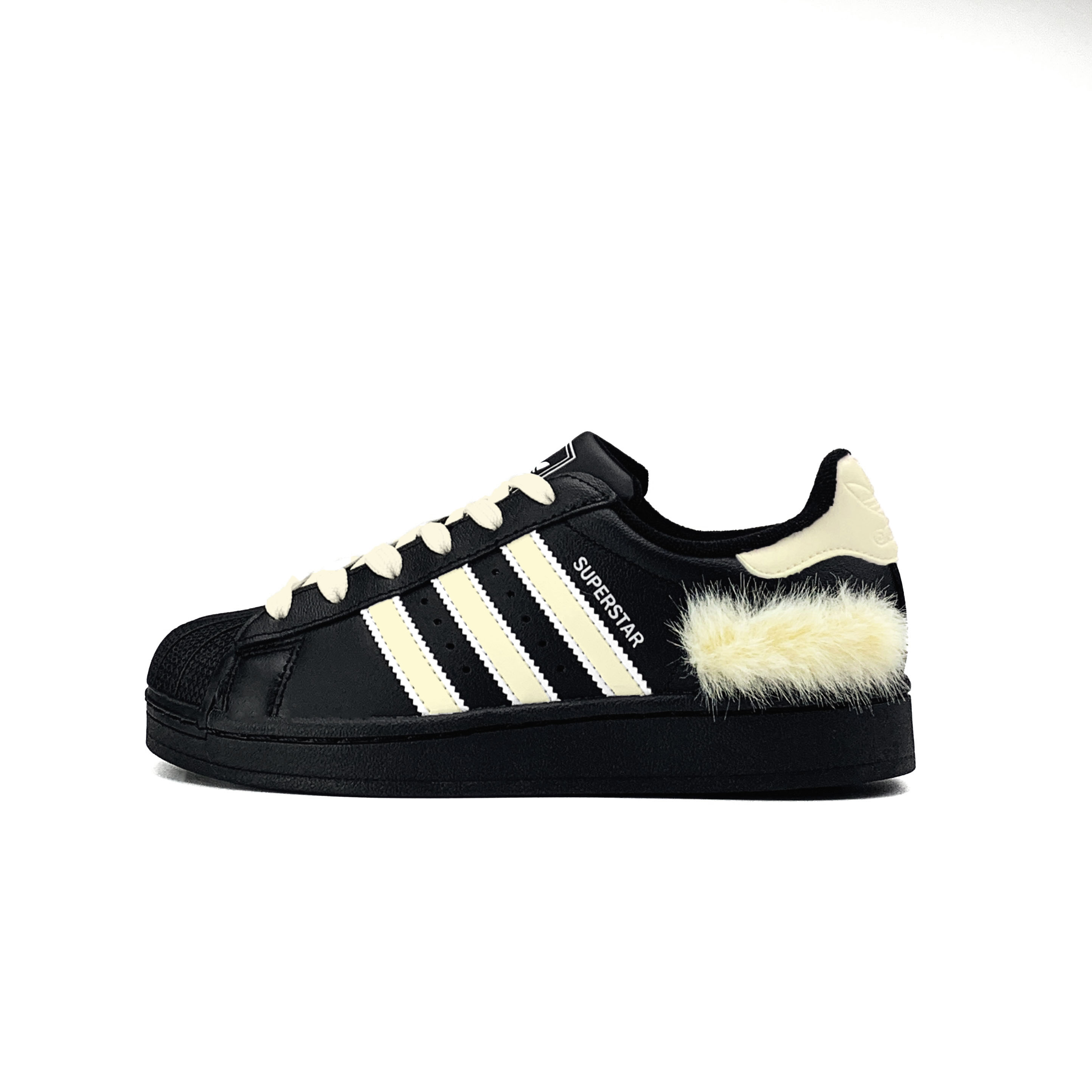 Adidas Originals Superstar 2 Butter Bubbles устойчивые к истиранию низкие детские скейтбординг кроссовки light yellow для подростков
Adidas Originals Superstar 2 Butter Bubbles устойчивые к истиранию низкие детские скейтбординг кроссовки light yellow для подростков