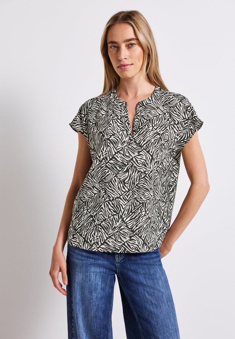 Блуза Street One MIT MINIMAL PRINT, Grün/Dark Green
Блуза Street One MIT MINIMAL PRINT, Grün/Dark Green