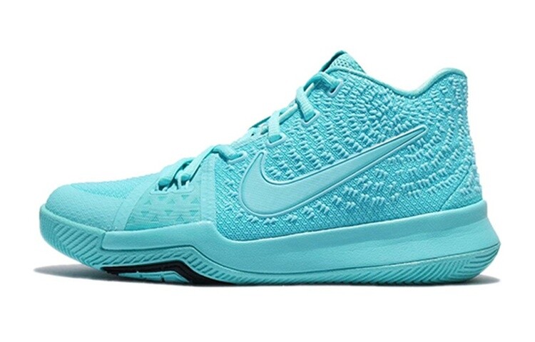 Детские баскетбольные кроссовки Nike Kyrie 3 Kids
Детские баскетбольные кроссовки Nike Kyrie 3 Kids