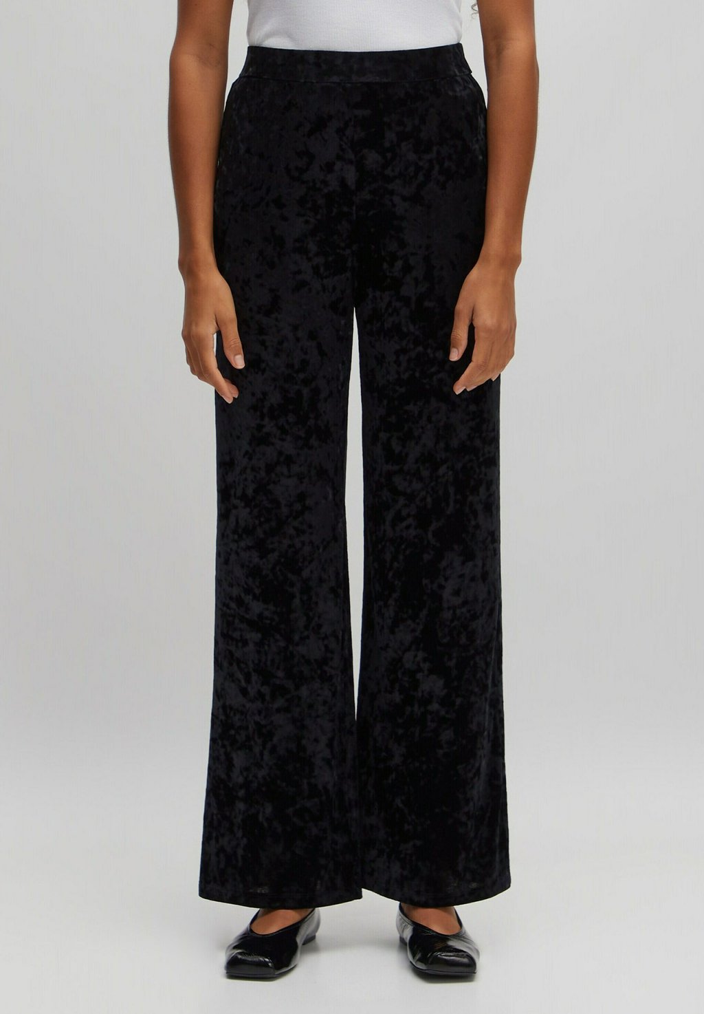 Брюки CORIN EDITED, черный
Брюки CORIN EDITED, черный