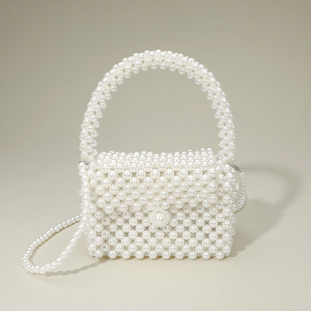 Жемчужная бисерная мини-сумка с верхней ручкой и клапаном FASHNZFAB, белый
Жемчужная бисерная мини-сумка с верхней ручкой и клапаном FASHNZFAB, белый