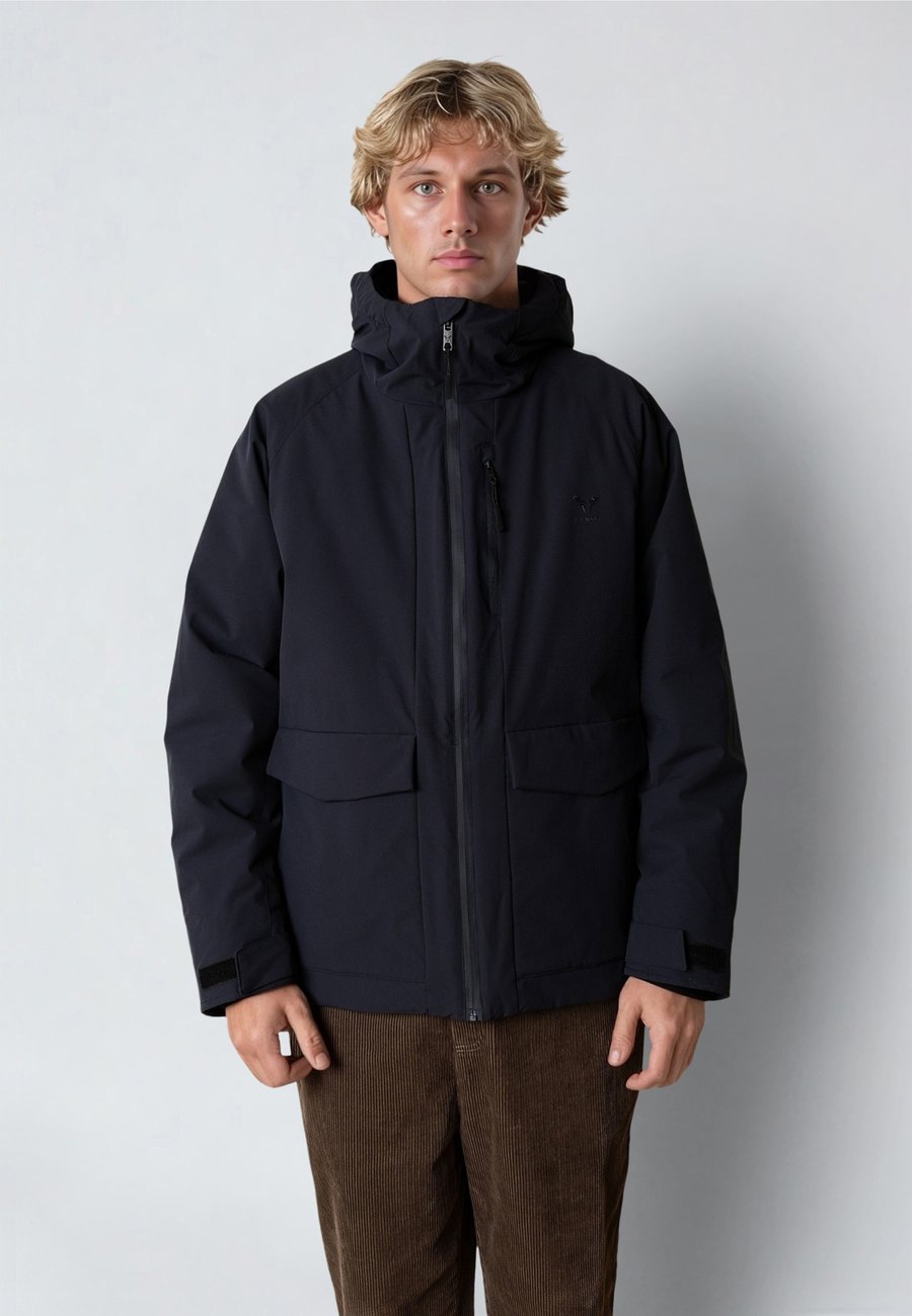 Куртка Fat Moose Outdoor jacket, Dark Navy Fm-Dark Navy/Dark Blue
Куртка Fat Moose Outdoor jacket, Dark Navy Fm-Dark Navy/Dark Blue