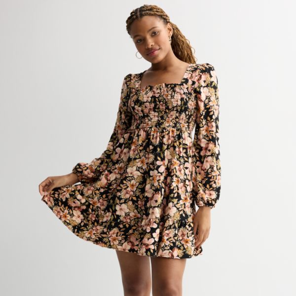 Длинное платье с затянутой лифом и длинными рукавами для девочек Liberty Love, цвет black mauve
Длинное платье с затянутой лифом и длинными рукавами для девочек Liberty Love, цвет black mauve