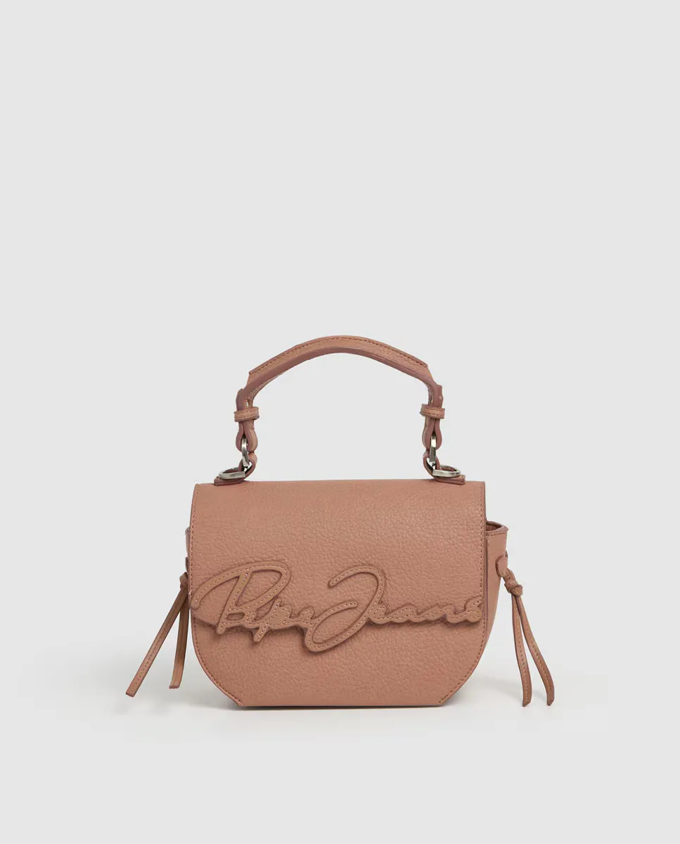 Женская сумка-кроссбоди Amber Script с клапаном, фирменным логотипом в виде подписи и узором в виде узла по бокам Pepe Jeans, коричневый
Женская сумка-кроссбоди Amber Script с клапаном, фирменным логотипом в виде подписи и узором в виде узла по бокам Pepe Jeans, коричневый