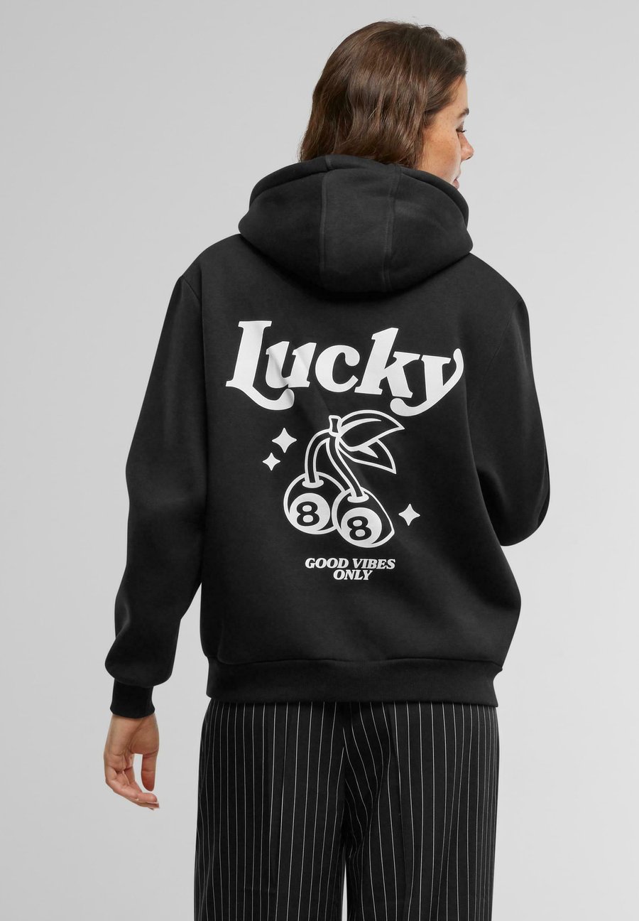 Худи Mister Tee LUCKY CHERRY FLUFFY, Black
Худи Mister Tee LUCKY CHERRY FLUFFY, Black