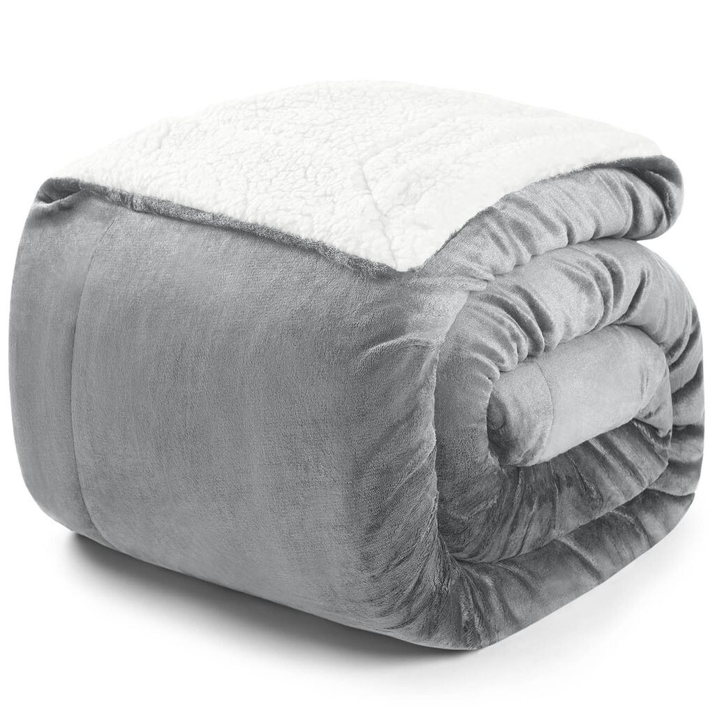 Одеяло Blumtal Sherpa, мягкое одеяло, пушистые - одеяла, флисовое одеяло , одеяло для дивана, мягкое одеяло для детей, одеяло, покрывало и плед, 130х150 см, серый
Одеяло Blumtal Sherpa, мягкое одеяло, пушистые - одеяла, флисовое одеяло , одеяло для дивана, мягкое одеяло для детей, одеяло, покрывало и плед, 130х150 см, серый