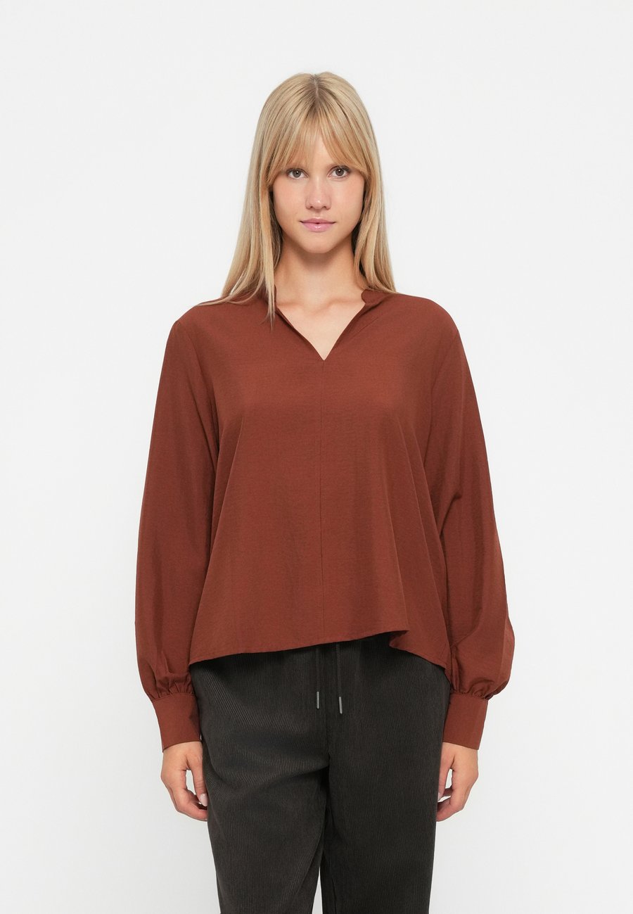 Блуза JDY JDYCELESTE LOOSE V NECK, Cherry Mahogany/Brown
Блуза JDY JDYCELESTE LOOSE V NECK, Cherry Mahogany/Brown
