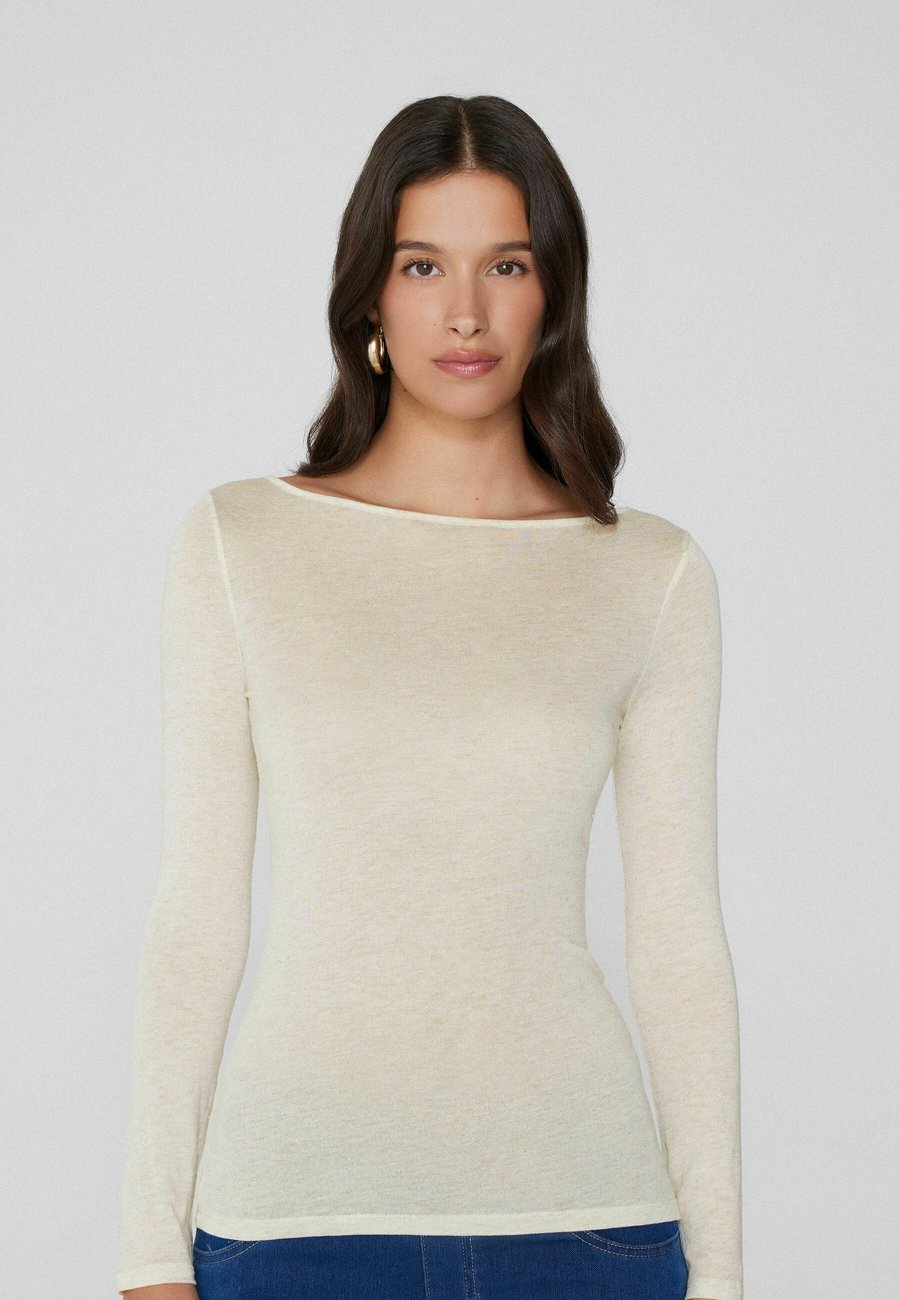 Топ Tezenis Long sleeved top, Ivory/Beige
Топ Tezenis Long sleeved top, Ivory/Beige