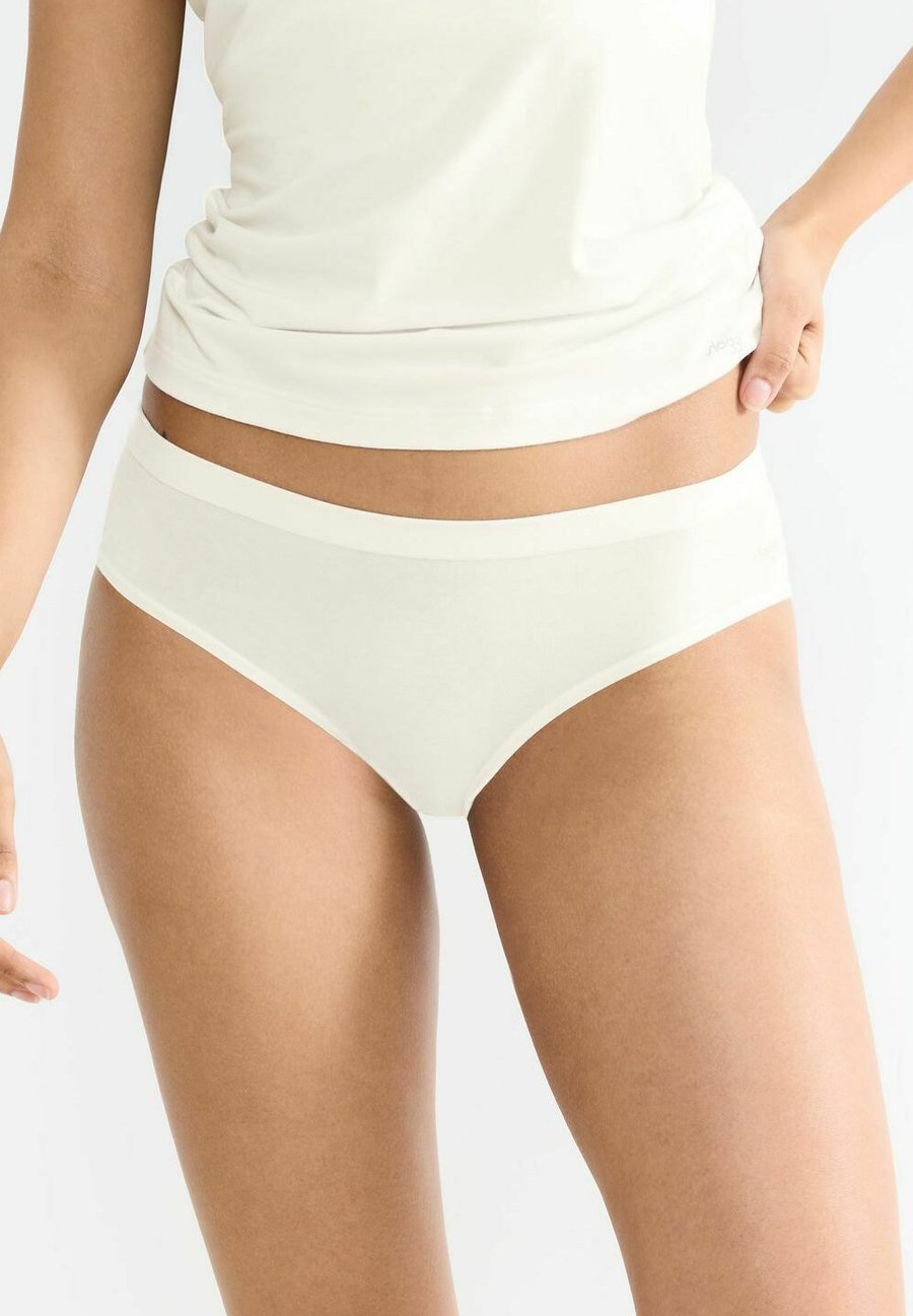 Брифы Sloggi HIPSTER GO SENSE 4ER PACK, Weiß/White
Брифы Sloggi HIPSTER GO SENSE 4ER PACK, Weiß/White