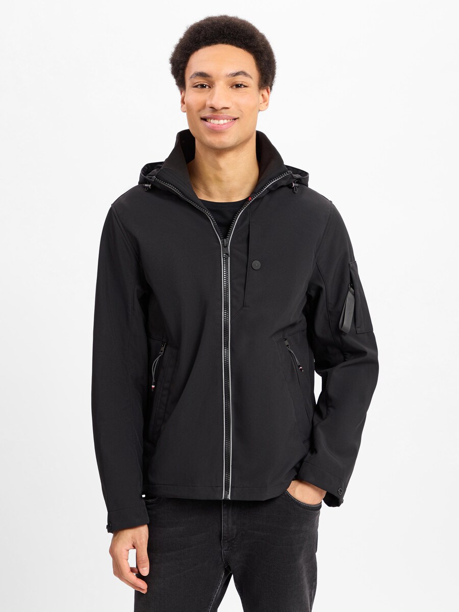 Куртка performance TOM TAILOR, черный
Куртка performance TOM TAILOR, черный