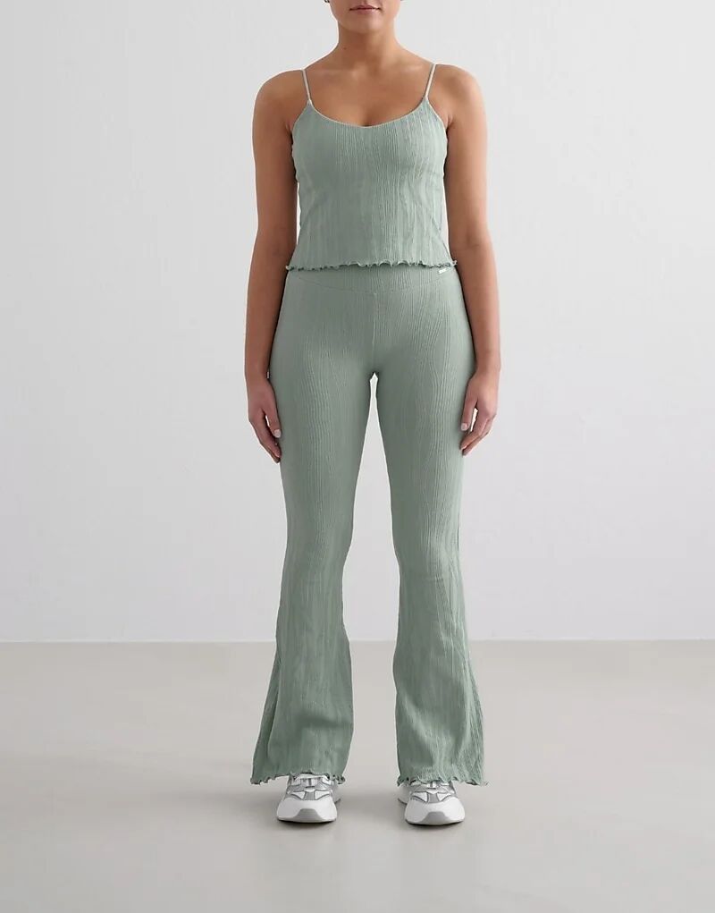 Колготки-тюльпаны Aim'n Aqua бирюзового цвета
Колготки-тюльпаны Aim'n Aqua бирюзового цвета