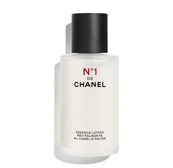 ЗАПОЛНЯЙТЕ – ОБЪЕДИНЯЙТЕ – ОСВЕЩАЙТЕ N°1 DE CHANEL ESSENCE LOTION Chanel, 100 ml 
ЗАПОЛНЯЙТЕ – ОБЪЕДИНЯЙТЕ – ОСВЕЩАЙТЕ N°1 DE CHANEL ESSENCE LOTION Chanel, 100 ml