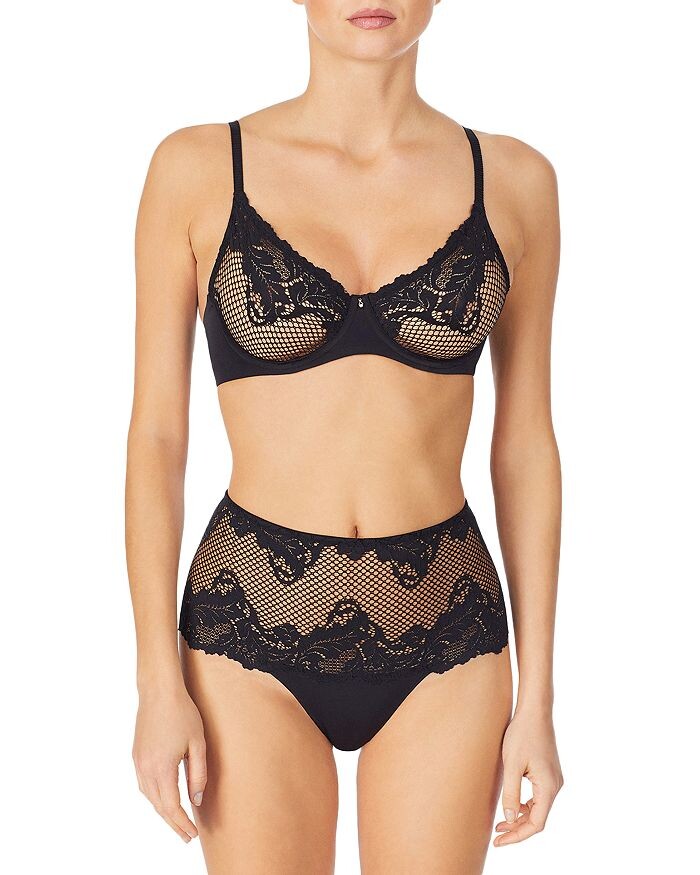 Кружевной бюстгальтер на косточках Le Mystère Allure без подкладки, черный
Кружевной бюстгальтер на косточках Le Mystère Allure без подкладки, черный