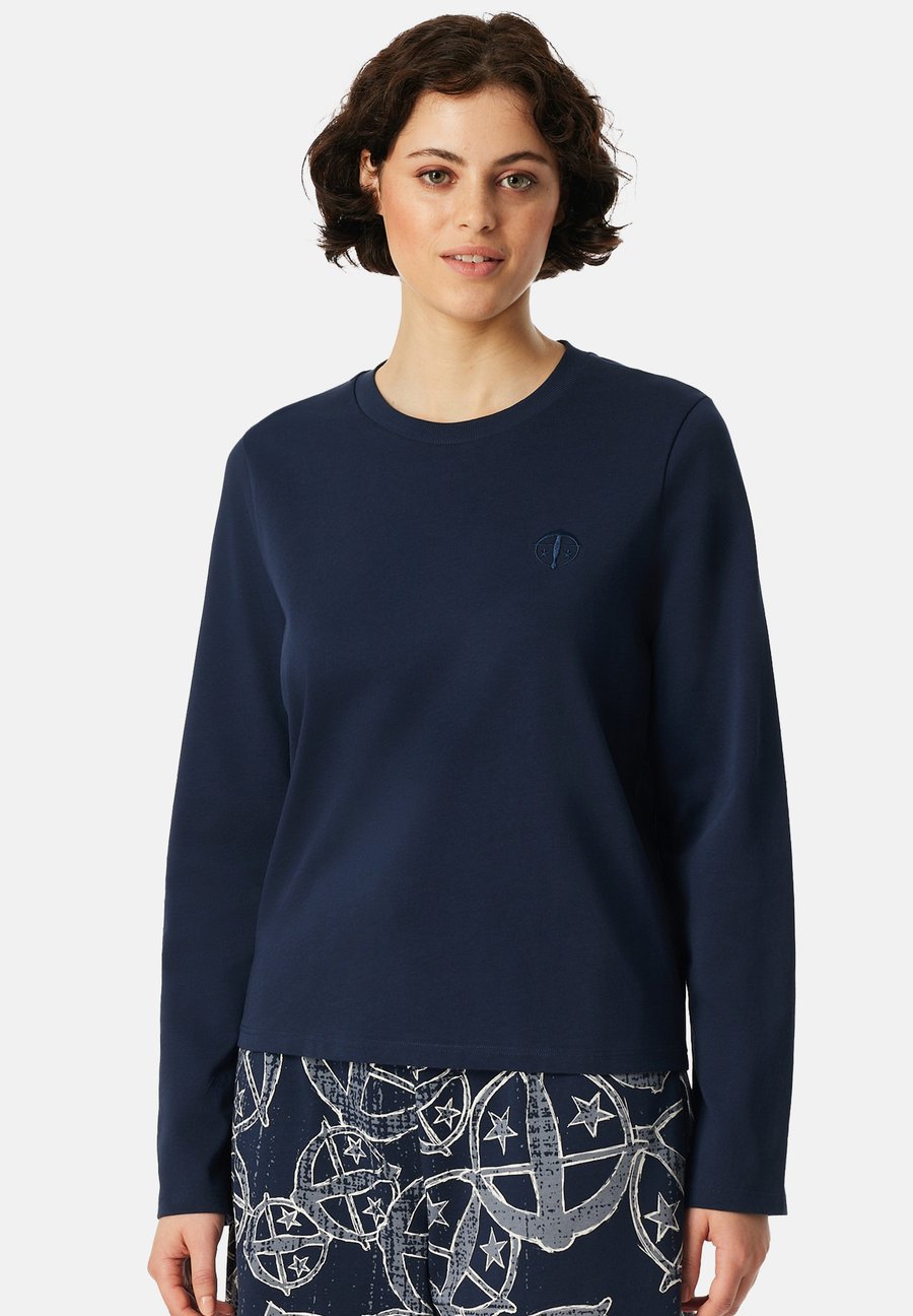 Пижамный топ Schiesser LONGSLEEVE, Admiral/Dark Blue
Пижамный топ Schiesser LONGSLEEVE, Admiral/Dark Blue
