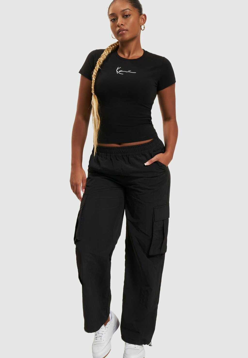 Футболка с принтом SMALL SIGNATURE 2 PACK ESSENTIAL Karl Kani, черный 
Футболка с принтом SMALL SIGNATURE 2 PACK ESSENTIAL Karl Kani, черный