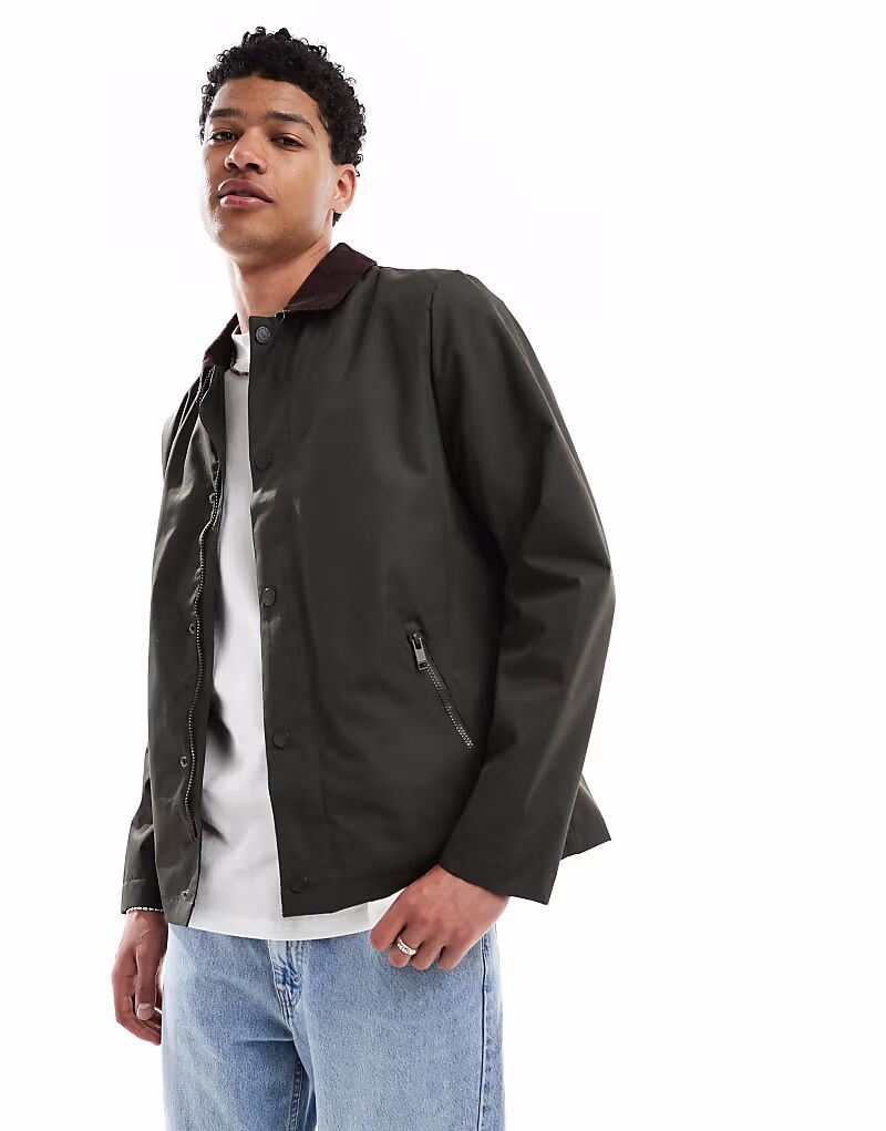 Куртка Threadbare с водонепроницаемым вельветовым воротником цвета хаки
Куртка Threadbare с водонепроницаемым вельветовым воротником цвета хаки