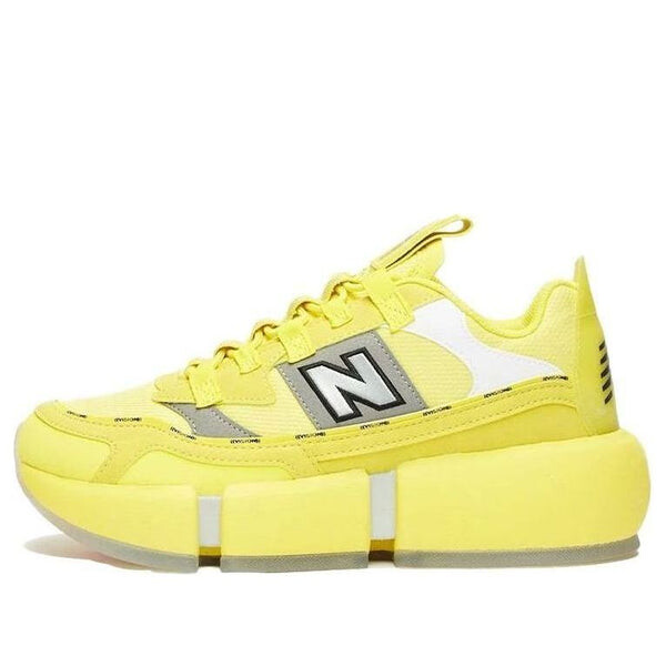 Кроссовки jaden smith x vision racer New Balance, желтый
Кроссовки jaden smith x vision racer New Balance, желтый
