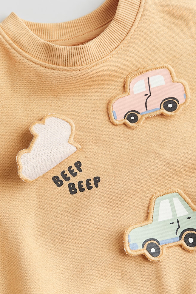 Толстовка с мотивом H&M, мультиколор
Толстовка с мотивом H&M, мультиколор